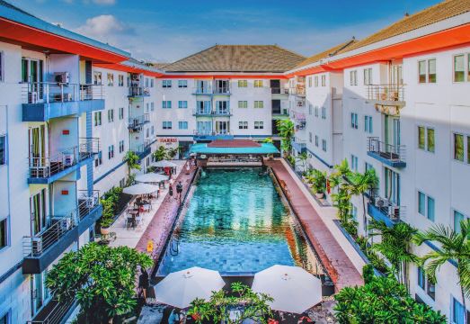 HARRIS HOTEL & RESIDENCES RIVERVIEW KUTA BALIHotel Overview