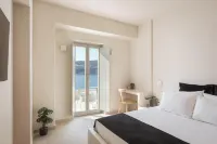 Yerma Suites Limeni - balcón