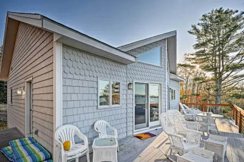 2Br Coastal Gem! Breathtaking Ocean/Mountain View - parking