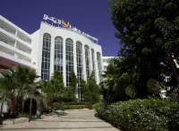 ليكو حمامات اوتيل و تالاسو Hotels near Aqua Land