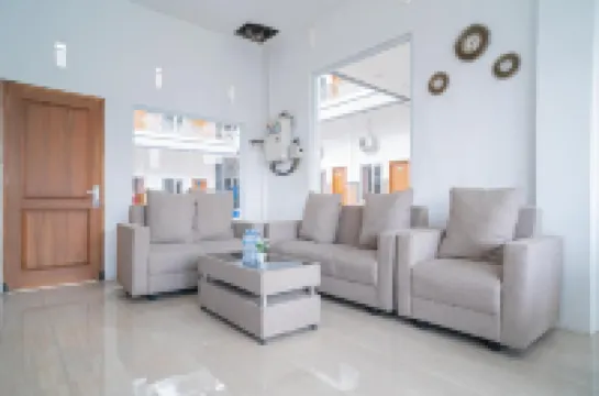 Urbanview Hotel Sky Batu Malang by RedDoorz