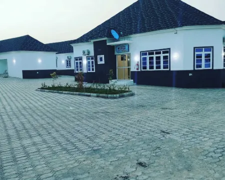 Whitehill Luxury Hotel Hotels in Gombe