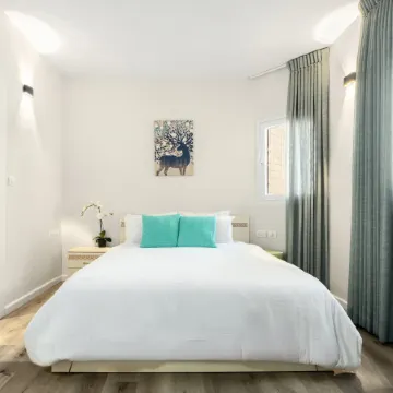 Netanya Beach & Pool Chic Studio Отели в г. Шарон