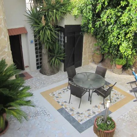 Attractive Greek House with Private Pool Near Sea & City Center