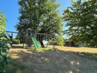 Gîte Le Pigeonnier in Montignac-Lascaux, large garden, private heated swimming pool
