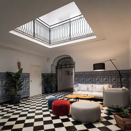 La Central Sevilla Отели рядом с достопримечательностью «Старый город»