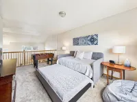 Airport Dream! 4 Bdrm Sleeps 10! Luxury Beds For Great Sleep! Park & Pickleball