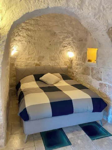 Perfect Oasis Among Olive Trees and Private Pool, for an Authentic Experience!