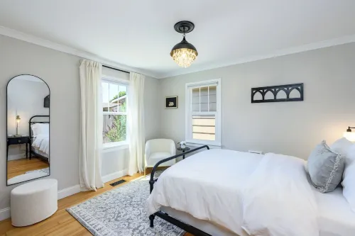 Boutique Retreat - The Bungalow - 3-Star