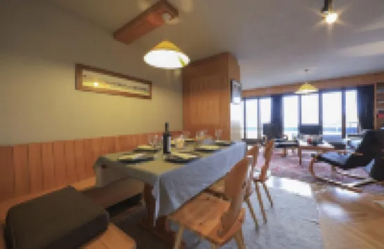 Aップ サヴォレールズ