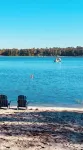 Perfect Lakefront Getaway on clear deep private lake 20 min from Gainesville