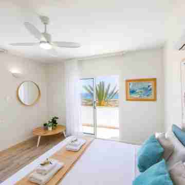 Protaras Seafront Villa Violetta Rooms