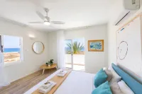 Protaras Seafront Villa Violetta