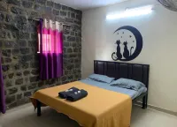 Rukmini Residency, Kolhapur Hotels in Vikaswadi