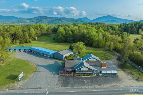 Cascade Inn Hotels in Keene