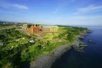 Jeju Booyoung Resort Отели рядом с достопримечательностью «Daepo Jusangjeolli Cliff»