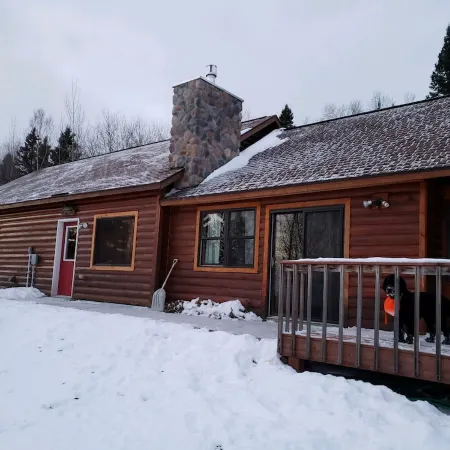 Superior Views - a safe place on 13 acres With A Private Wilderness Setting