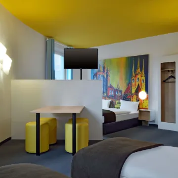 B&B HOTEL Erfurt-Hbf Отели рядом с достопримечательностью «Церковь Святого Андрея»