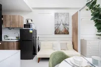 Modern Nordic Studio with Balcony and Pool in Primeworld District Near Airport - Alloggi