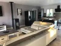 Quiet gîte with no neighbors and jacuzzi Hotels in Le Menil-Vicomte