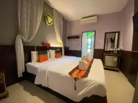 Fai Kham Boutique