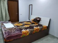 Entire 3-bedroom apartment near Vaishali Metro Station