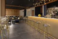 The Statler Dallas, Curio Collection by Hilton - 바