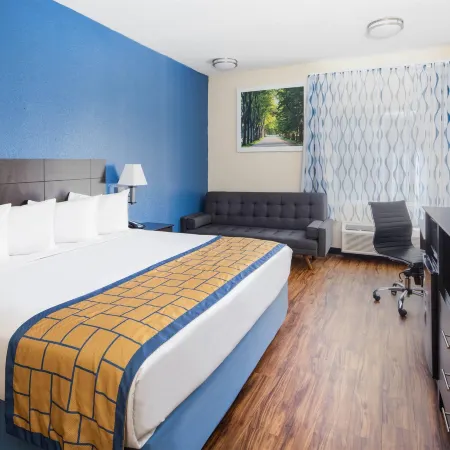 Days Inn by Wyndham Macon I-75 North