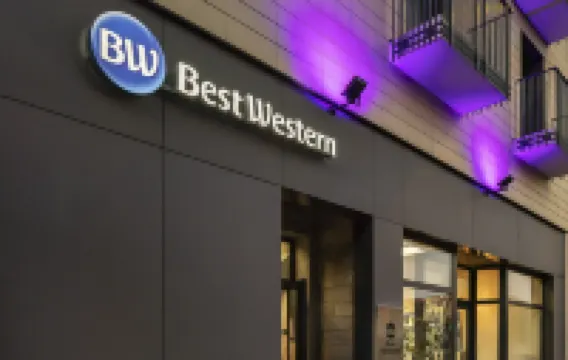Best Western 11Bauer Paris Saint-Ouen Hotels near Alstom ITC