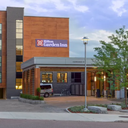 Hilton Garden Inn Burlington-Downtown