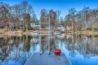Sauna & Game Room: Lake House in Locust Grove! - Pools