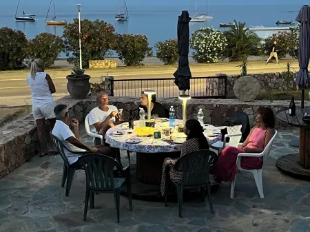 The house by the se Отели в г. Сари-Соленцара