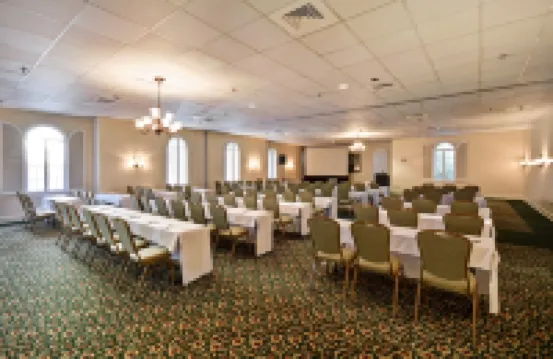 Embassy Suites by Hilton Charleston Historic District