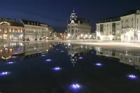 Downtown apartment - Drouaise - mezzanine - sleeps 4