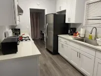 2-8 People,3 Bedrooms,2 Bathrooms, Close to Disneyland, Safe,Quiet,Pets Friendly Hotels in La Puente