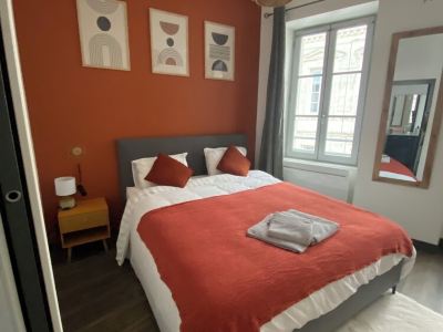 Maisonnette in the heart of Cognac! Pets welcome!