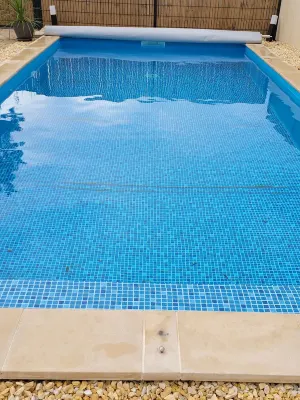 Grande Maison Avec Piscine, Plage du Magouero, Plouhinec Dans le Morbihan Hotels in Plouhinec