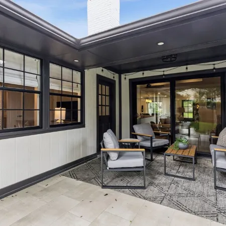 Cozy Luxe Home -Next to UTD + Near Downtown Dallas
