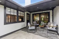 Cozy Luxe Home -Next to UTD + Near Downtown Dallas