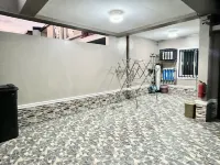 Fully-furnished townhouse, one car garage, near airport, ideal for families. Hotels in General Trias