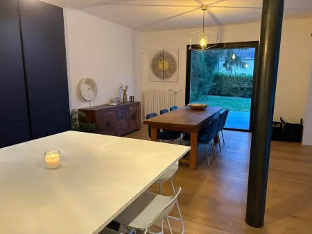 Family house with pool