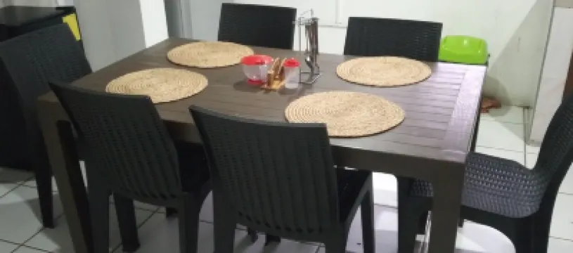 Charming 2-bedroom apartment in delightful Baños with WiFi 酒店