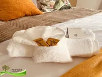 A real African bush experience with the perfect blend of home comforts. Hotels in Emangusi