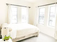 Bowmanville Home Hotels in der Nähe von Enniskillen Conservation Area