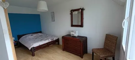 Country house with garden near the sea! Отели в г. Плугерно