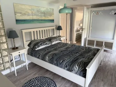 The Granary Loft at Annestown House فنادق في 