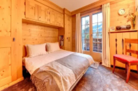 A MODERN VERBIER LUXURY IN HAMEAU RANGE