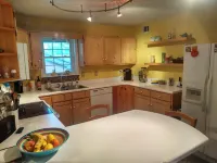 Large 3/4 bedroom Valley View House with Outdoor Space, Pool and Storm Shelter