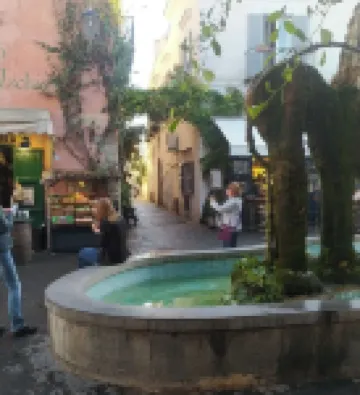 Vico Secondo Accogliente Struttura al Centro di Forio