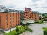 Hotel Cruise Hotels in Province of Como